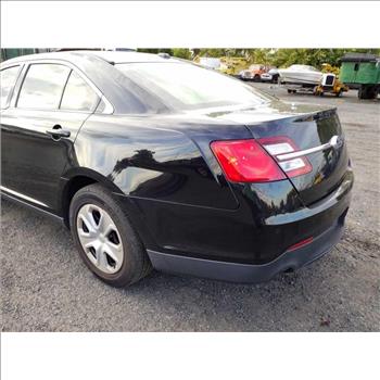 2018 Ford Taurus (Hartford, CT 06114)