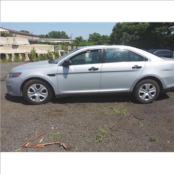2018 Ford Taurus (Hartford, CT 06114)