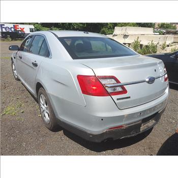 2018 Ford Taurus (Hartford, CT 06114)