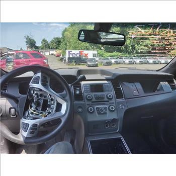 2018 Ford Taurus (Hartford, CT 06114)