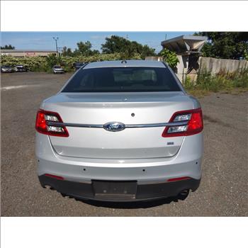 2018 Ford Taurus (Hartford, CT 06114)