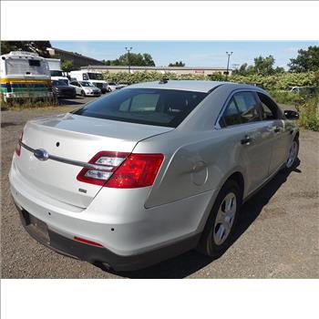 2018 Ford Taurus (Hartford, CT 06114)