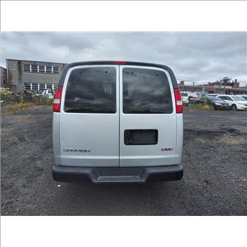 2018 GMC Savana (Hartford, CT 06114)