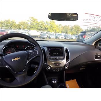 2019 Chevrolet Cruze (Hartford, CT 06114)