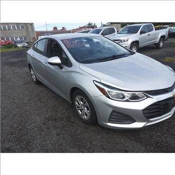2019 Chevrolet Cruze ls (Hartford, CT 06114)