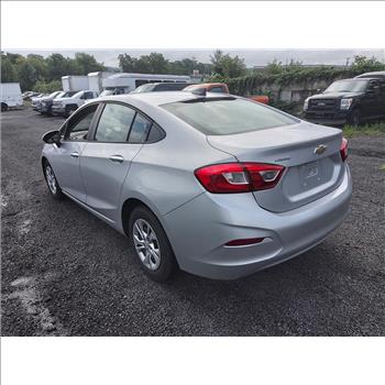 2019 Chevrolet Cruze ls (Hartford, CT 06114)