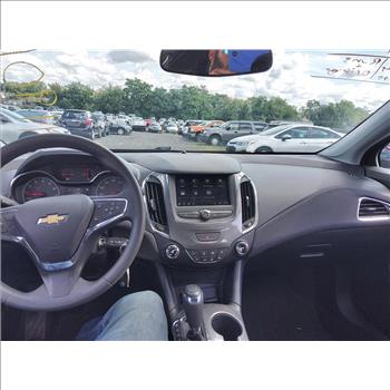 2019 Chevrolet Cruze LS (Hartford, CT 06114)
