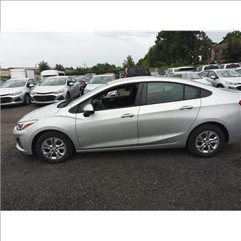 2019 Chevrolet Cruze LS (Hartford, CT 06114)