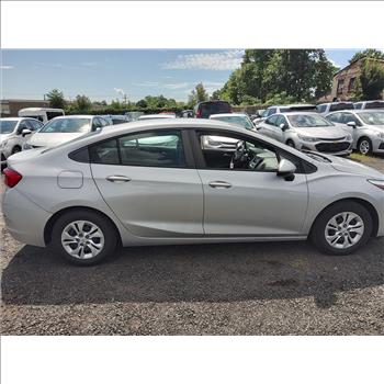 2019 Chevrolet Cruze LS (Hartford, CT 06114)