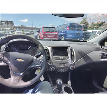 2019 Chevrolet Cruze LS (Hartford, CT 06114)