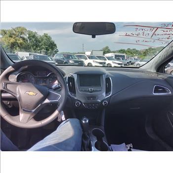 2019 Chevrolet Cruze LS (Hartford, CT 06114)