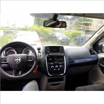 2019 Dodge Grand Caravan (Hartford, CT 06114)
