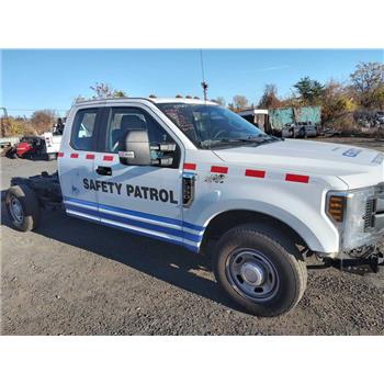 2019 Ford F350 (Hartford, CT 06114)