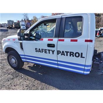 2019 Ford F350 (Hartford, CT 06114)