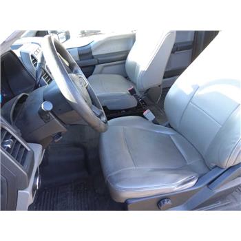 2019 Ford F350 (Hartford, CT 06114)