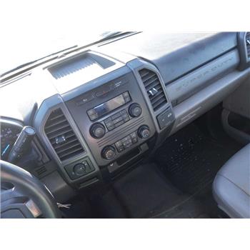 2019 Ford F350 (Hartford, CT 06114)