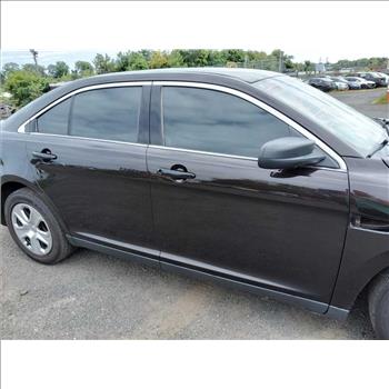 2019 Ford Taurus (Hartford, CT 06114)