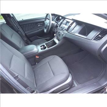 2019 Ford Taurus (Hartford, CT 06114)