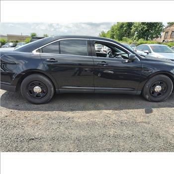 2019 Ford Taurus (Hartford, CT 06114)