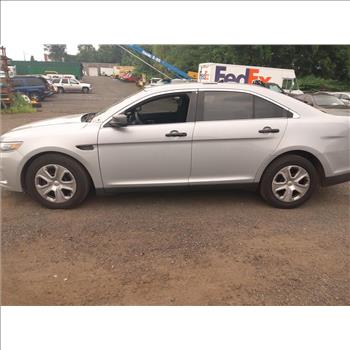 2019 Ford Taurus (Hartford, CT 06114)