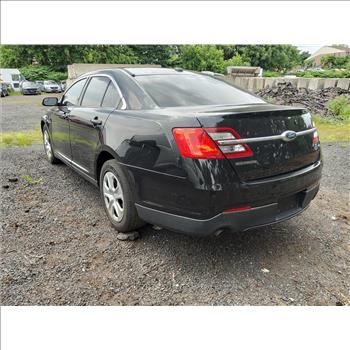 2019 Ford Taurus (Hartford, CT 06114)