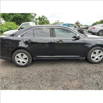 2019 Ford Taurus (Hartford, CT 06114)