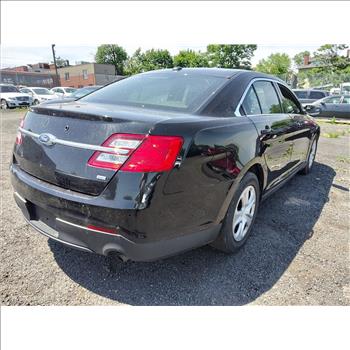 2019 Ford Taurus (Hartford, CT 06114)