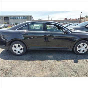 2019 Ford Taurus (Hartford, CT 06114)