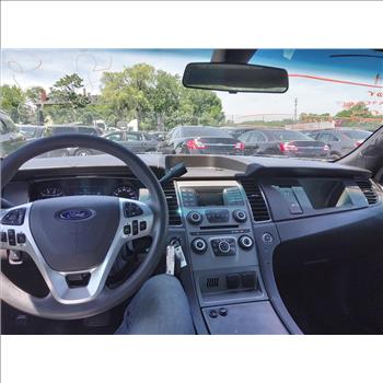 2019 Ford Taurus (Hartford, CT 06114)