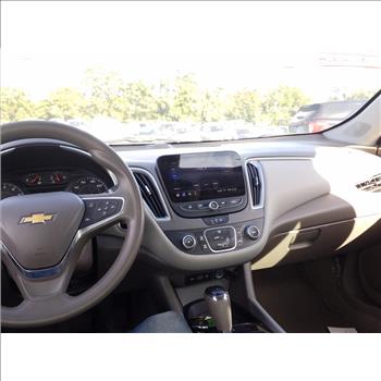 2020 Chevrolet Malibu (Hartford, CT 06114)