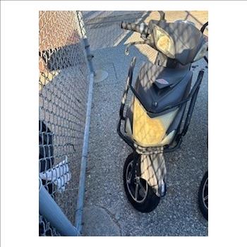 2020 Fly 3 Scooter (Queens, NY 11371)