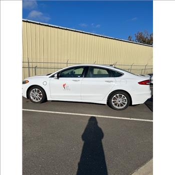 2020 Ford Fusion Hybrid (Merced, CA 95348)