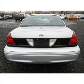 208 Ford Crown Victoria (Hartford, CT 06114)