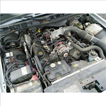 208 Ford Crown Victoria (Hartford, CT 06114)