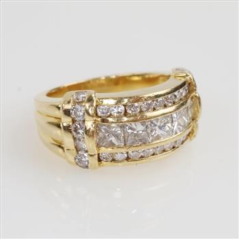 2.27cts TW Diamond 18kt Gold Band - Evaluated By Our Certified Gemologist-AGS/GIA