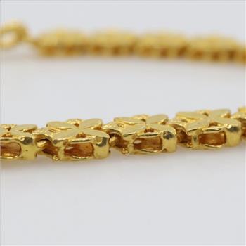 22kt Gold Chevron Style Link Bracelet-Evaluated By Our Certified Gemologist-AGS/GIA