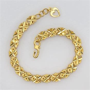 22kt Gold Chevron Style Link Bracelet-Evaluated By Our Certified Gemologist-AGS/GIA