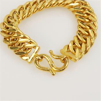 22kt Gold Cuban Link Chain Bracelet-Evaluated By Our Certified Gemologist-AGS/GIA