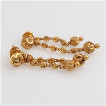 22kt Gold Dangle Earrings
