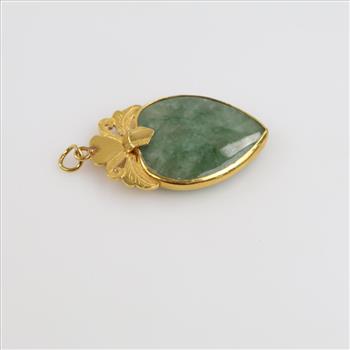 22kt Gold Green Jade Heart Pendant