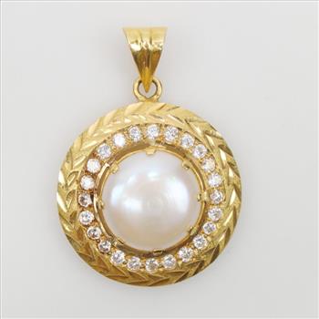 22kt Gold Pearl Cubic Zirconia Pendant