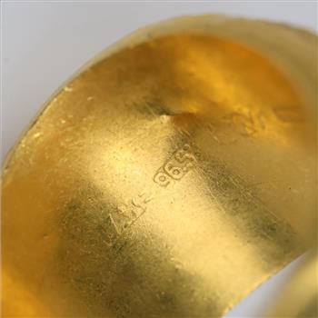 23kt Gold Round Hollow Signet Engraved Star Ring