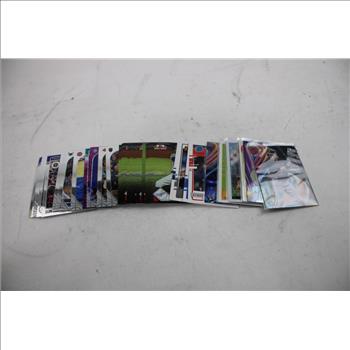 25+ Assorted Sports Trading Cards