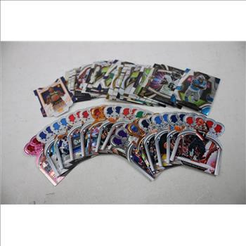 25+ Assorted Sports Trading Cards