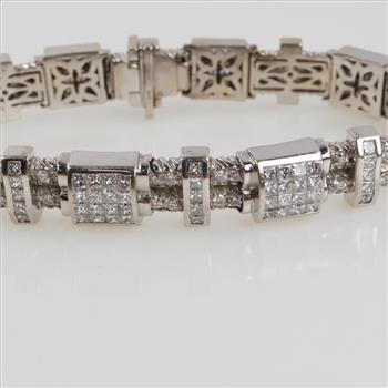 27.76cts TW Diamond 14kt White Gold Block Bracelet-Evaluated By Our Certified Gemologist-AGS/GIA