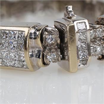 27.76cts TW Diamond 14kt White Gold Block Bracelet-Evaluated By Our Certified Gemologist-AGS/GIA