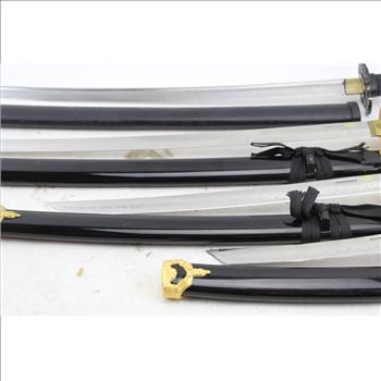 3 Piece Daisho Set And Samurai Sword: 4 Items