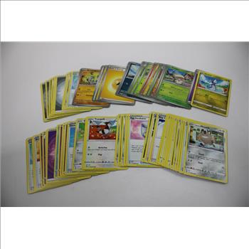 30+ Assorted Pokemon Trading Cards