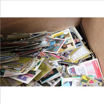 300+ Assorted Trading Cards