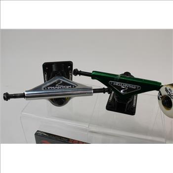 (4) Phantom 2 Skateboard Trucks, (5) Skateboard Bearings, And More, 11 Pieces